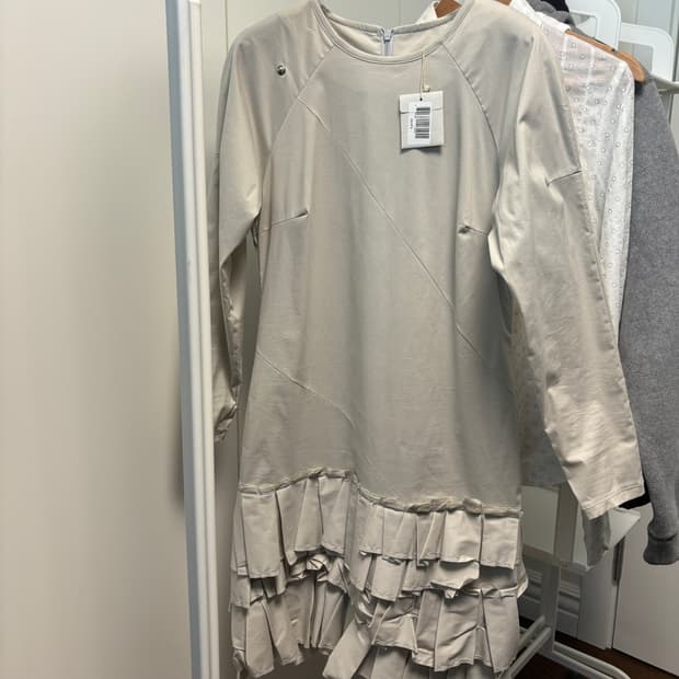 에옹쓰 헤비타트 드레스 원피스