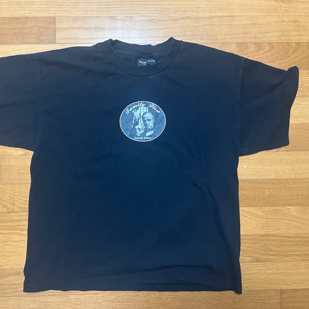 시리얼킬러 serial killer 대부 티셔츠