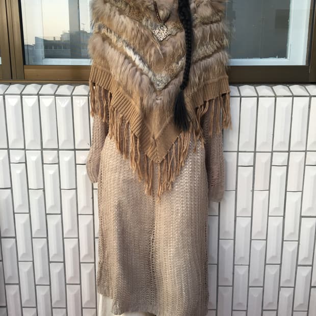 Fur mixed hood cape