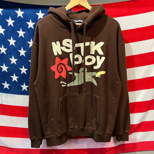 네스티킥 후드티