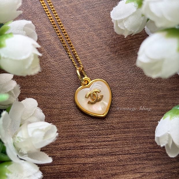 샤넬 펄 하트 로맨틱 골드 목걸이