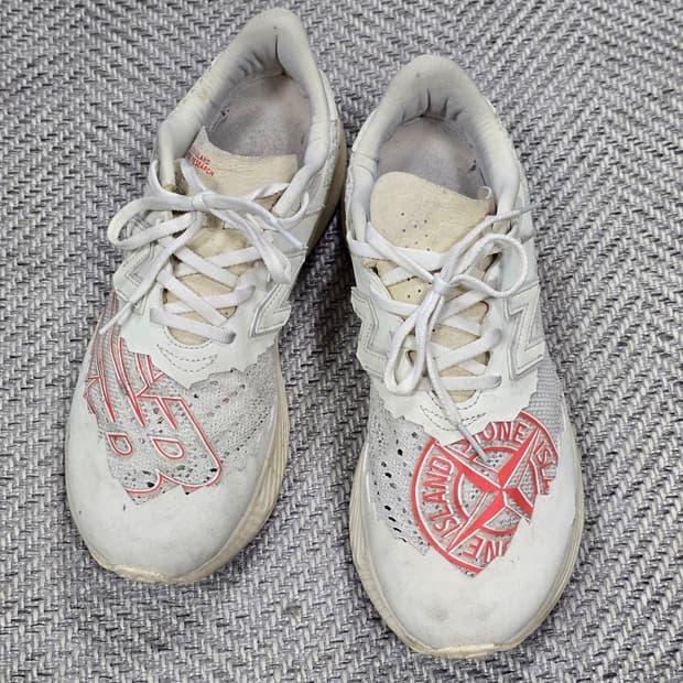 Stone Island X New Balance 퓨어셀 스니커즈 260