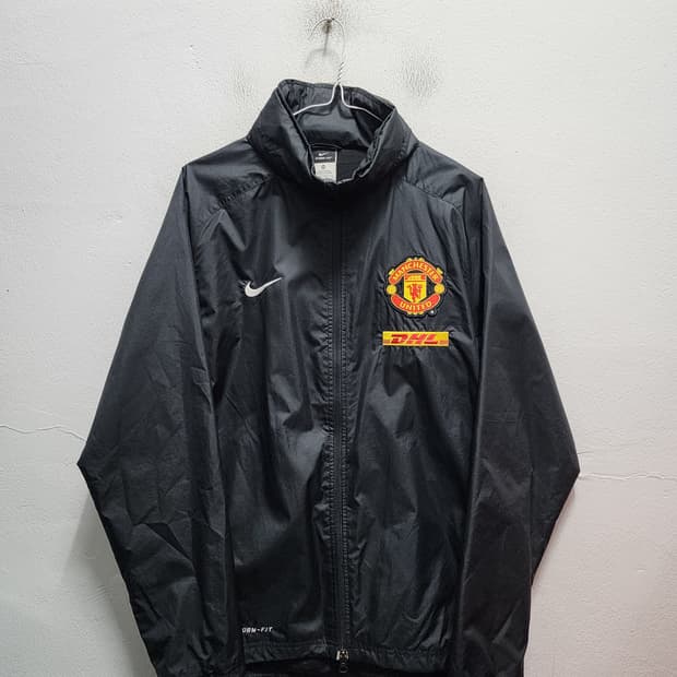 나이키 맨유 DHL 바람막이 블랙 