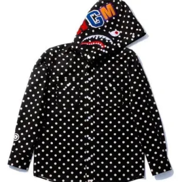 베이프 샤크 BAPE SHARK POLKA DOT SHIRT HOODIE