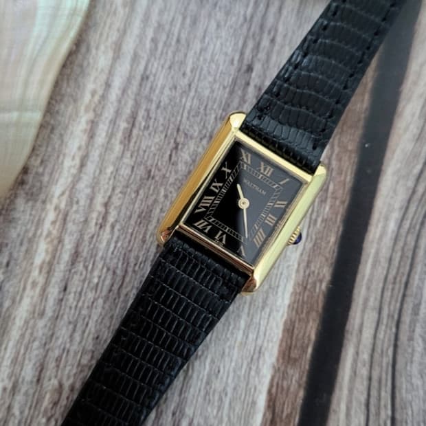 정품 월삼 탱크 여성용 수동시계