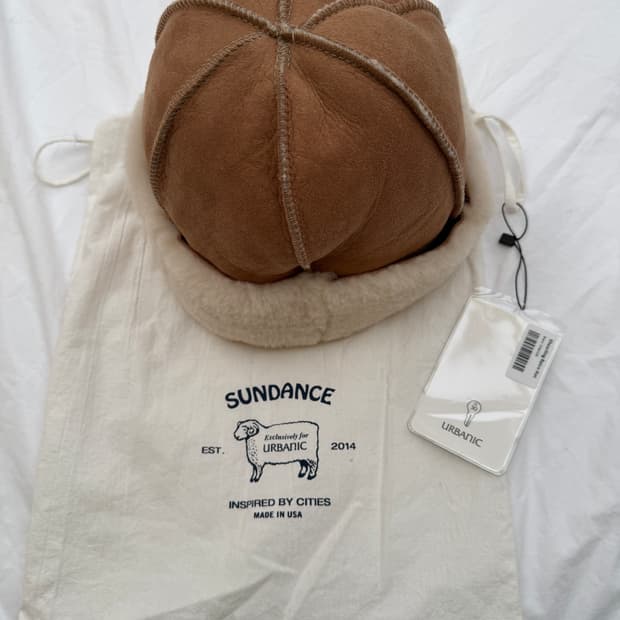 얼바닉 시어링 레트로햇