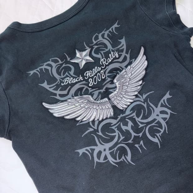 브랜디멜빌 뒷 프린팅 블랙 반팔티