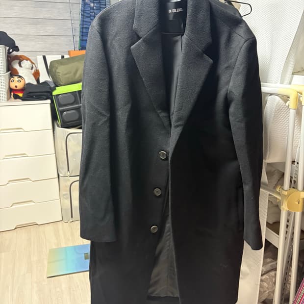 인사일런스 코트 팝니다