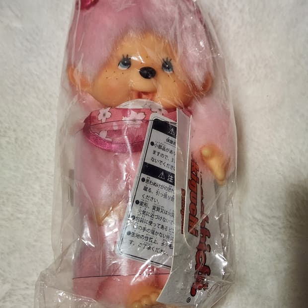 몬치치 사쿠라 EU 한정판