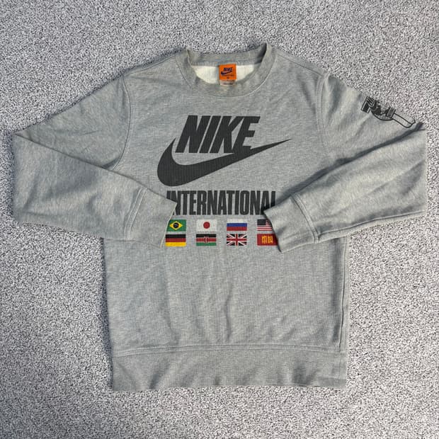 M 나이키 트랙앤필드 인터네셔널 맨투맨 0303J