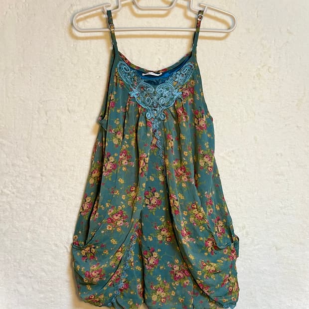 엑시즈팜 빈티지 쉬폰 벌룬핏 원피스