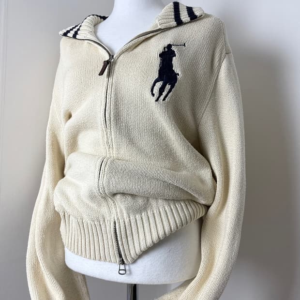 폴로 빅포니 바닐라 니트집업