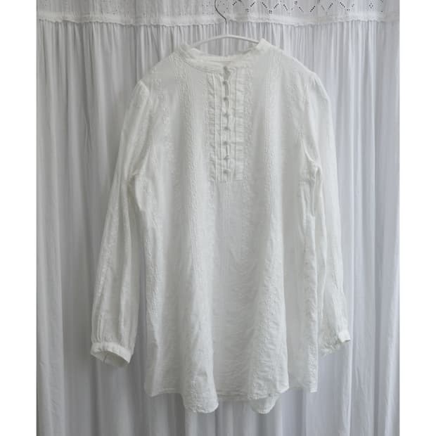 Lace button blouse