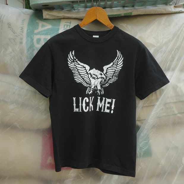 vintahe lick me! 블랙 유머 티셔츠