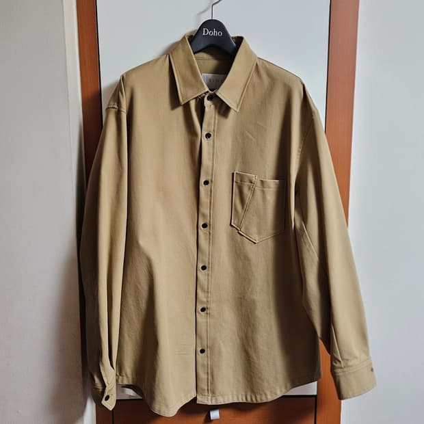 [100] 타임옴므 아우터형 셔츠 팝니다