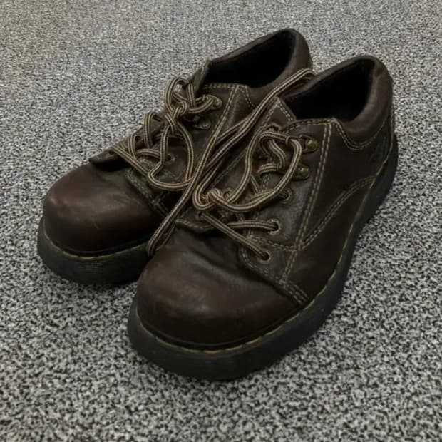 레트로 닥터마틴 uk8, 270