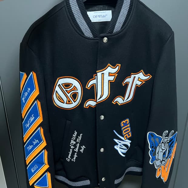 오프화이트 바시티