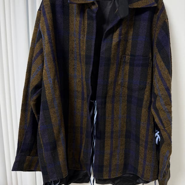 더일마 낙서 백프린팅 셔츠