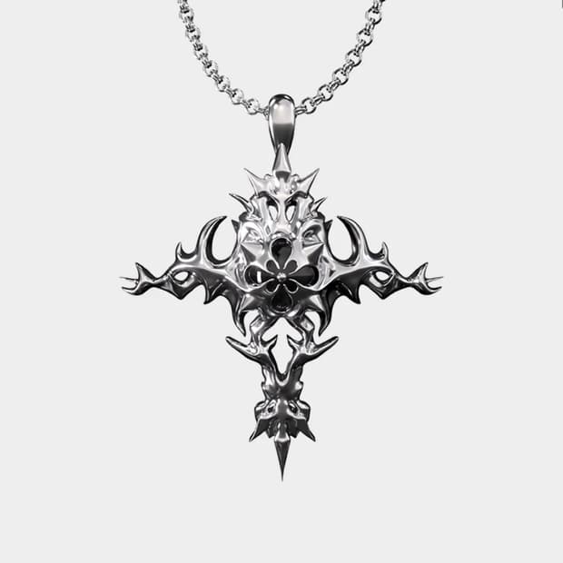 kuurth cross nacklace
