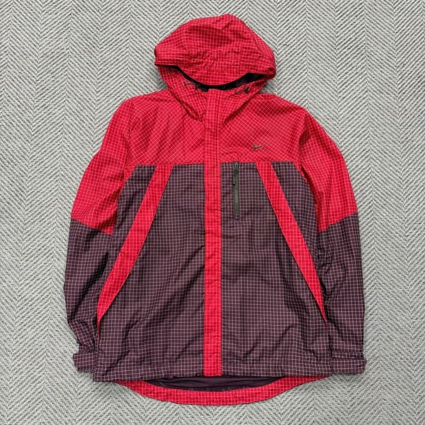 나이키 에슬레틱 바람막이 v2017