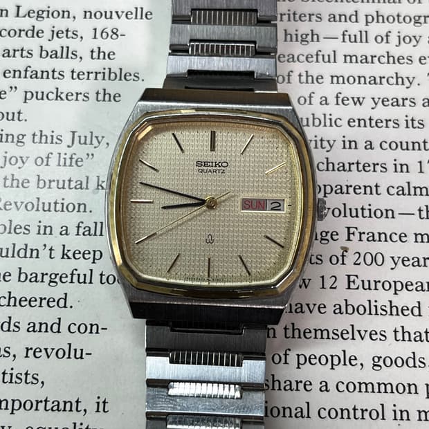 세이코 5933-5040 골드 로프 다이얼 쿼츠