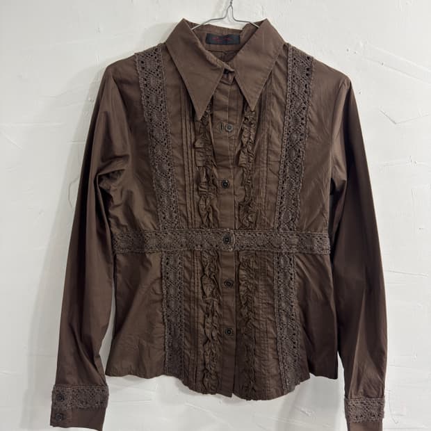 ash rose cendree crochet detail brown sh