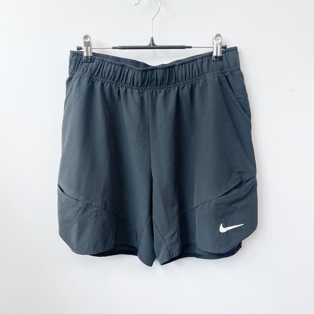 나이키 코트 드라이핏 어드벤티지 7인치쇼츠 L 진스센스
