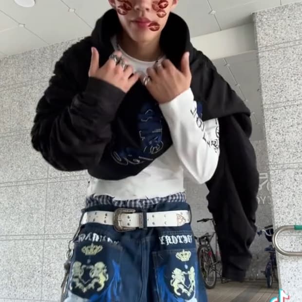 임채윤님이 착용한 빈티지 버뮤다 팬츠