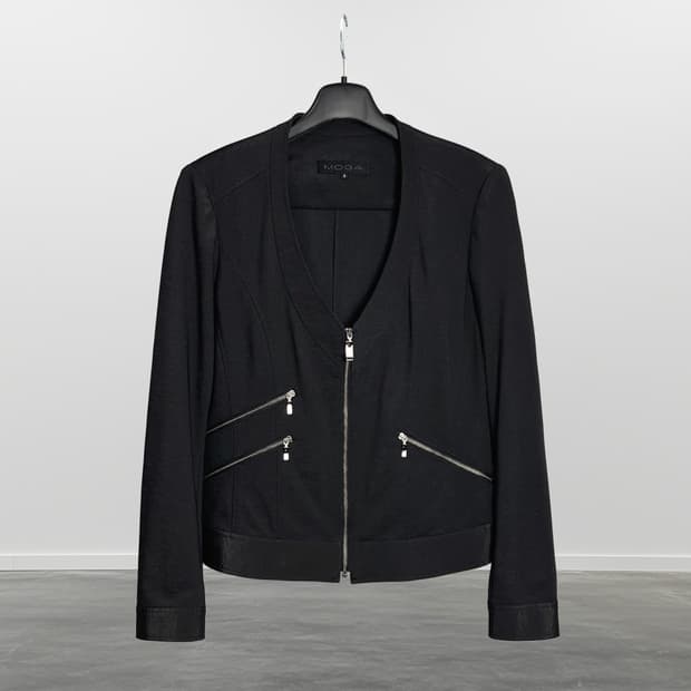 MOGA 집업 자켓