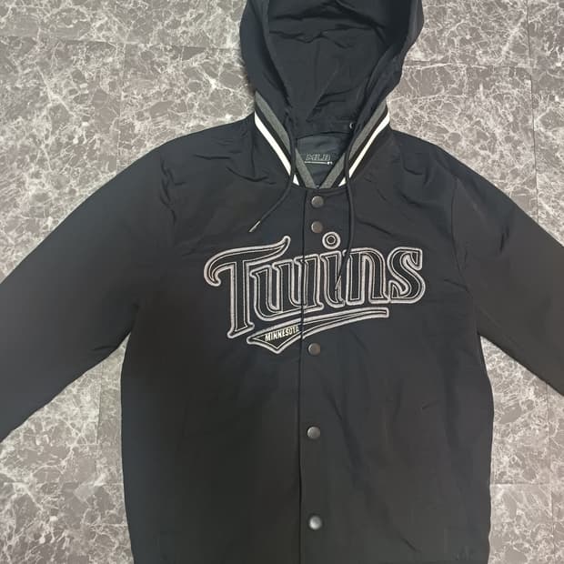 MLB 미네소타 트윈스 후드 자켓(탈부착가능)