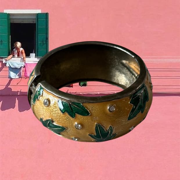 Vintage bangle