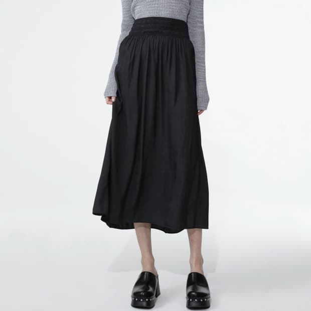 아떼 바네사브루노 24 블랙 밴딩 스커트 [새상품]