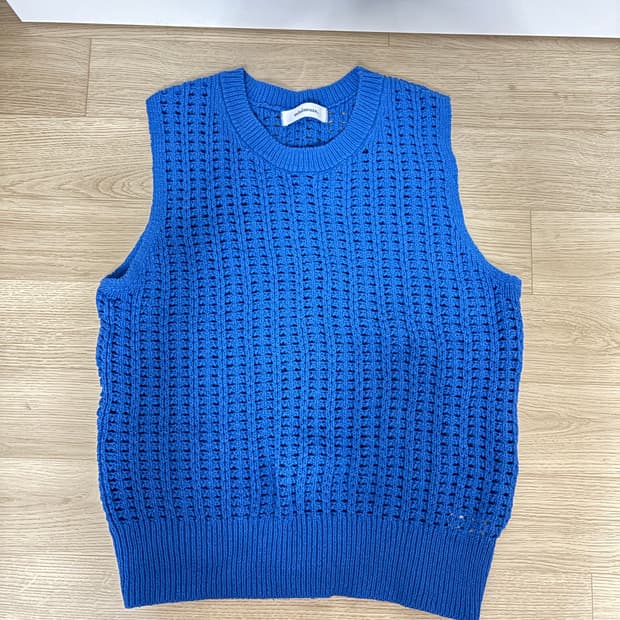 블루 니트 베스트