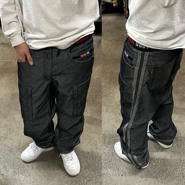 Fubu 올드스쿨 코듀로이 팬츠 (~34“)