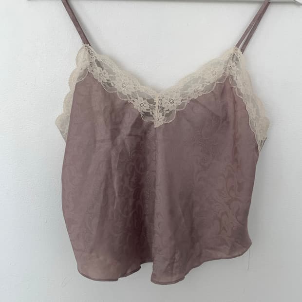 Coco slip top