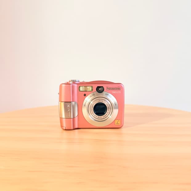 🍓미품/딸기 우유빛🍓Panasonic LUMIX 루믹스 LC70 