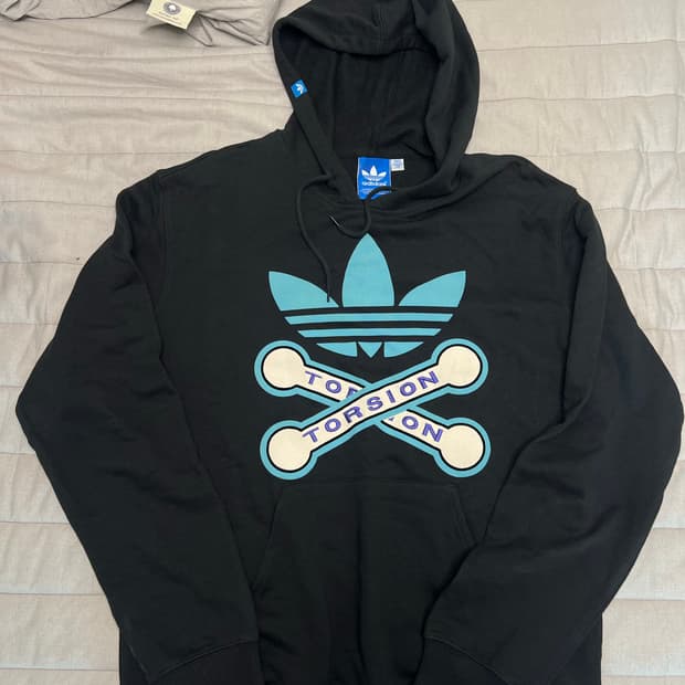 아디다스 블랙 미니멀 후드 한정판 100~105