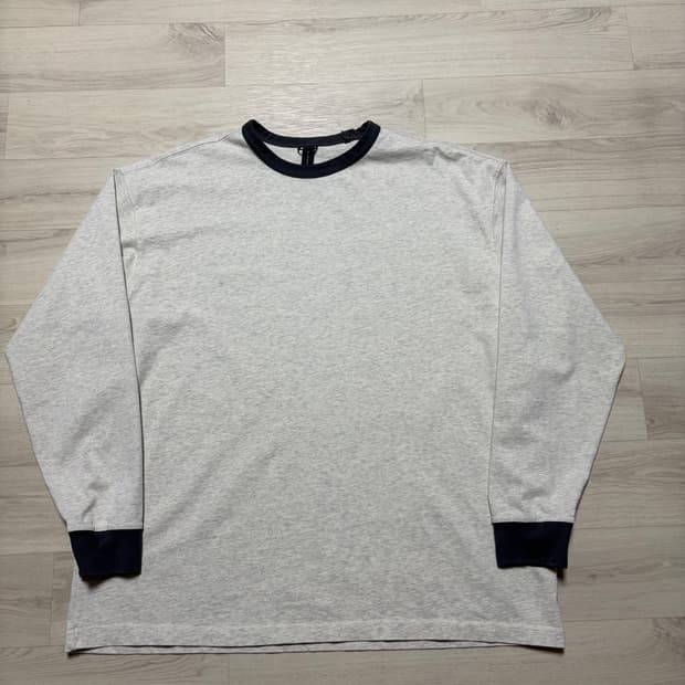 모이프 25SS 링거티 긴팔 1사이즈 판매