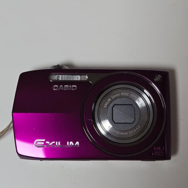 카시오 엑슬림 z2300 카메라