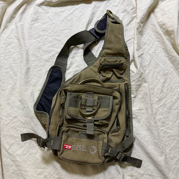 2000‘s 디젤 유틸리티 슬링백