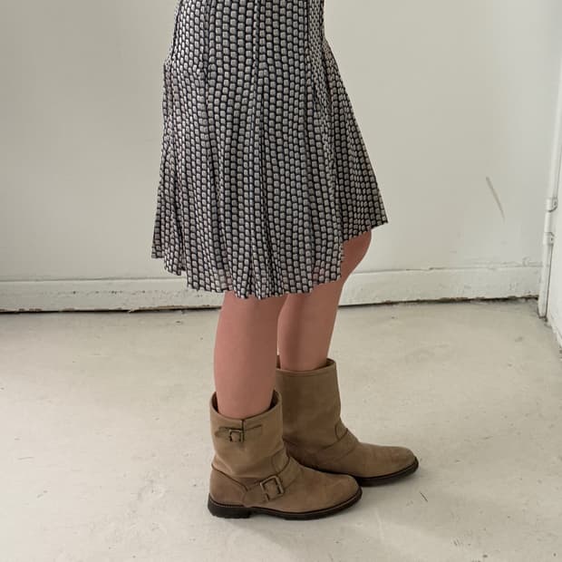 일본빈티지 패턴 플리츠 미디스커트