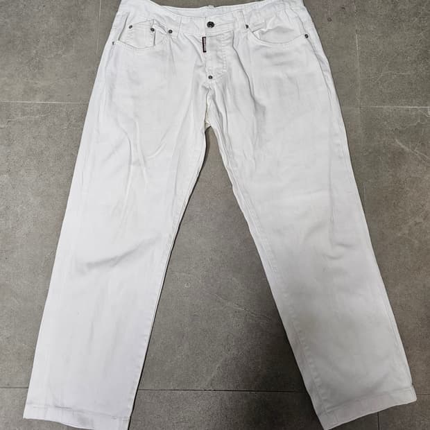 디스퀘어드2 화이트 진 48사이즈