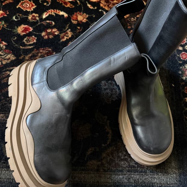 정품 보테가베네타 타이어 첼시부츠