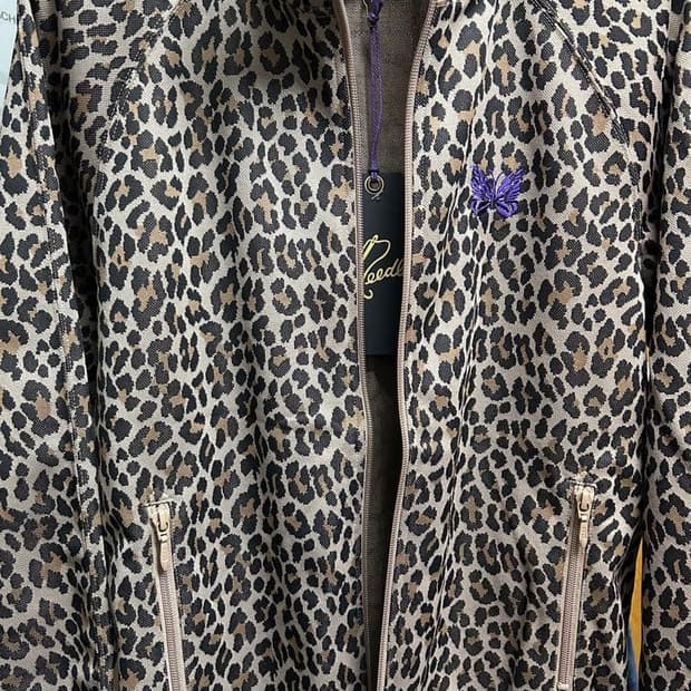 니들스 트랙 자켓 폴리 자카드 레오파드