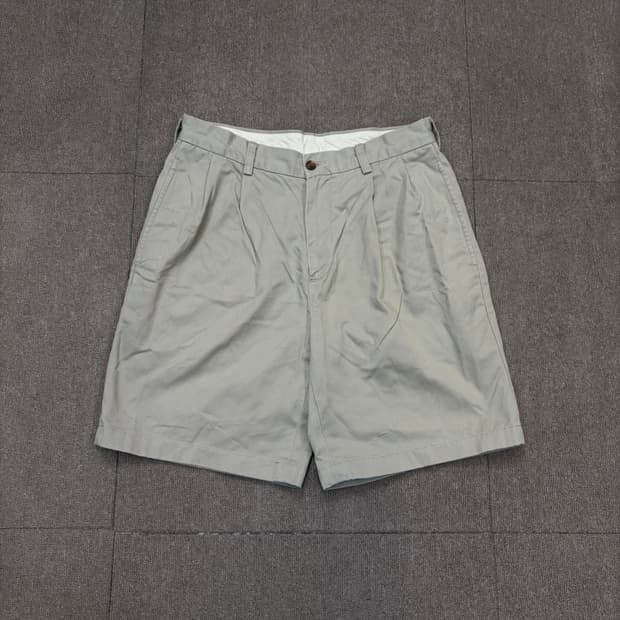 브룩스브라더스 투턱 베이직 하프 치노 30