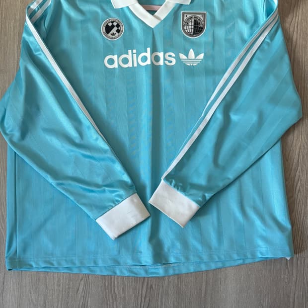 아디다스 풋볼 롱슬리브 티셔츠