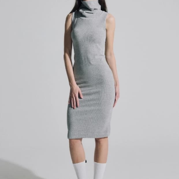 비나앤코 터틀넥 미디원피스 멜란지그레이 S