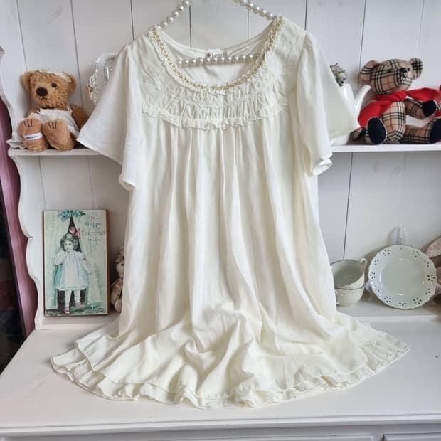 (axes femme 악세즈 팜므) 아이보리 프릴 원피스