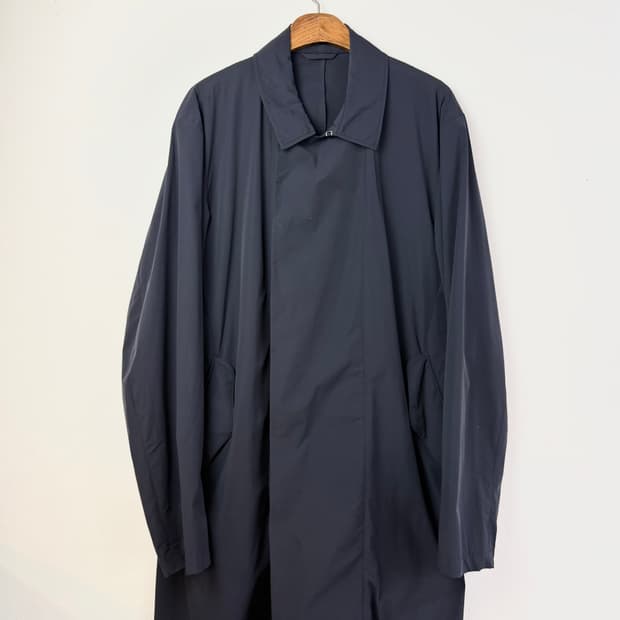 엠포리오 아르마니 나일론 트렌치 코트