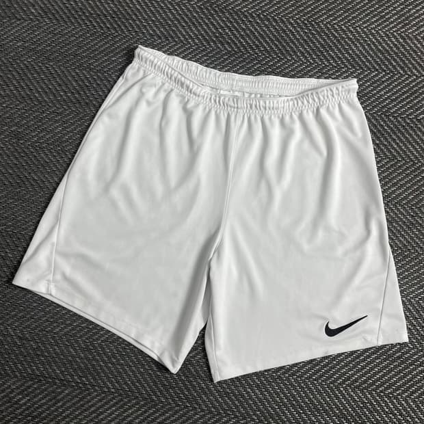 나이키 스우시로고 드라이핏 러닝 피트니스 숏 팬츠y 3937
